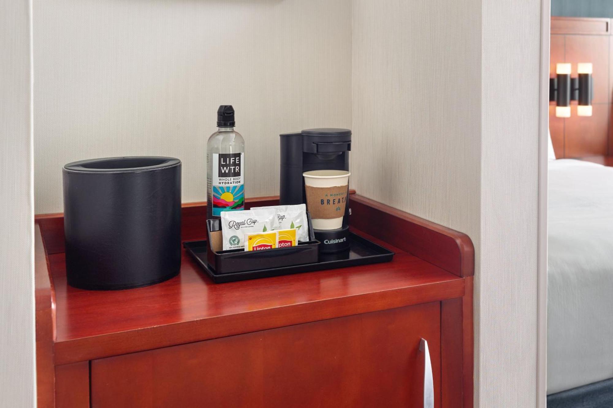 Courtyard By Marriott Washington, D.C./Foggy Bottom Hotel Bagian luar foto