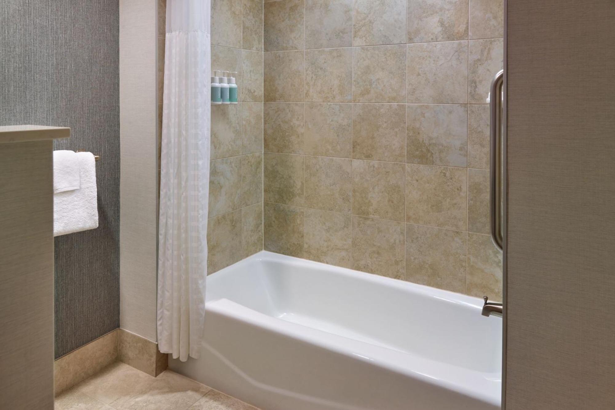 Courtyard By Marriott Washington, D.C./Foggy Bottom Hotel Bagian luar foto