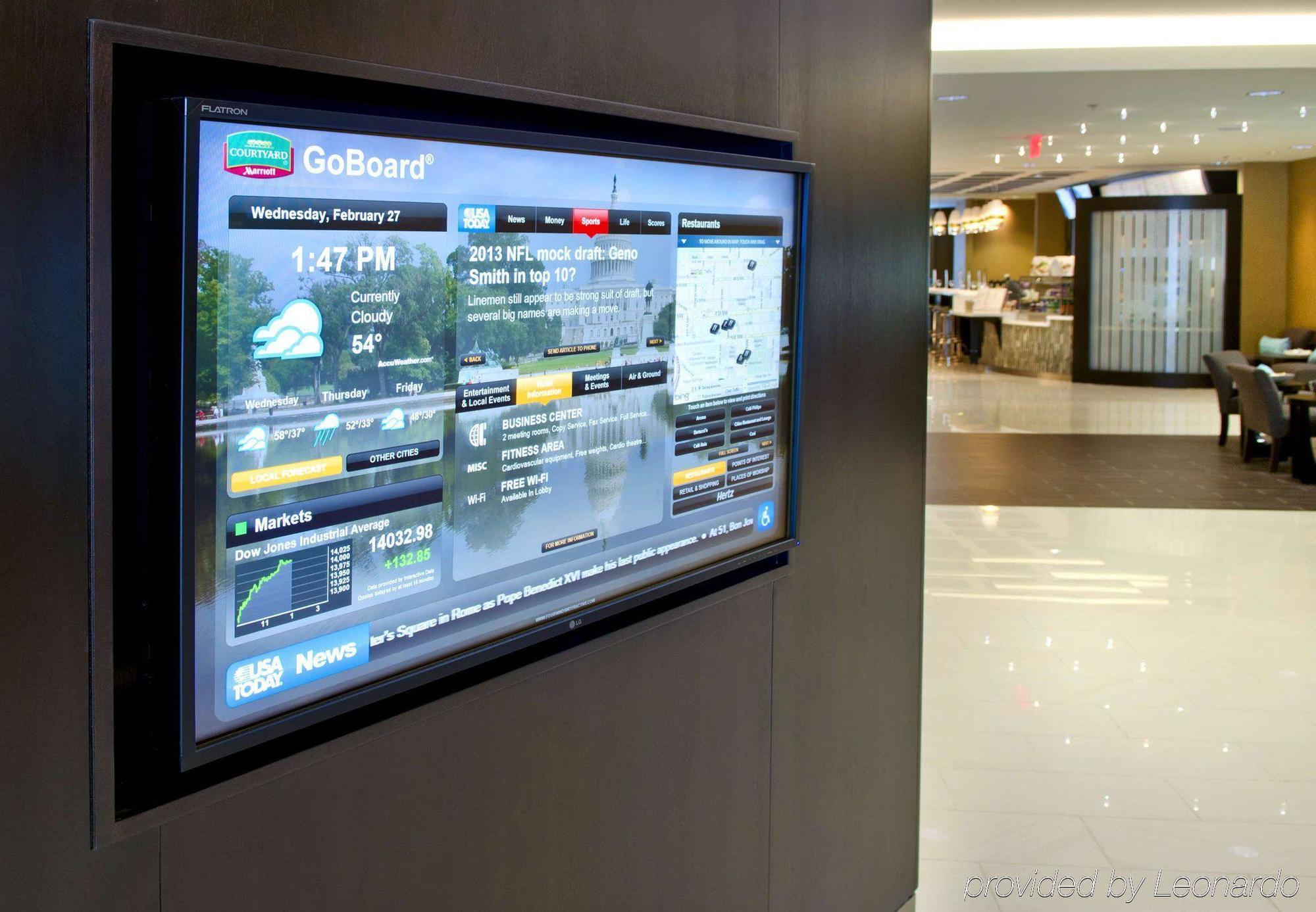 Courtyard By Marriott Washington, D.C./Foggy Bottom Hotel Bagian luar foto